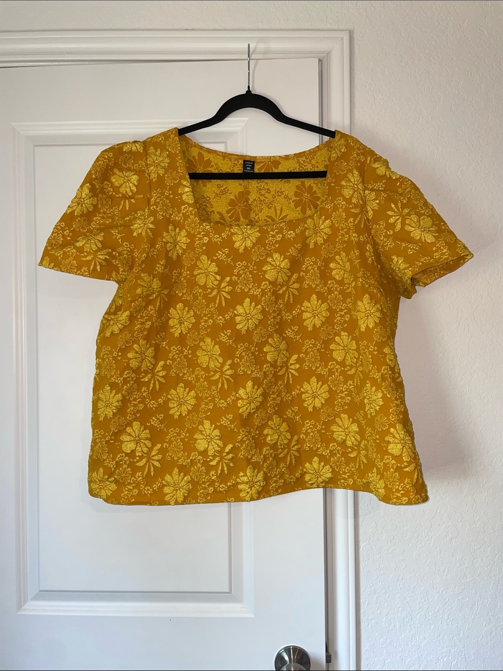 SHEIN Curve Yellow Top